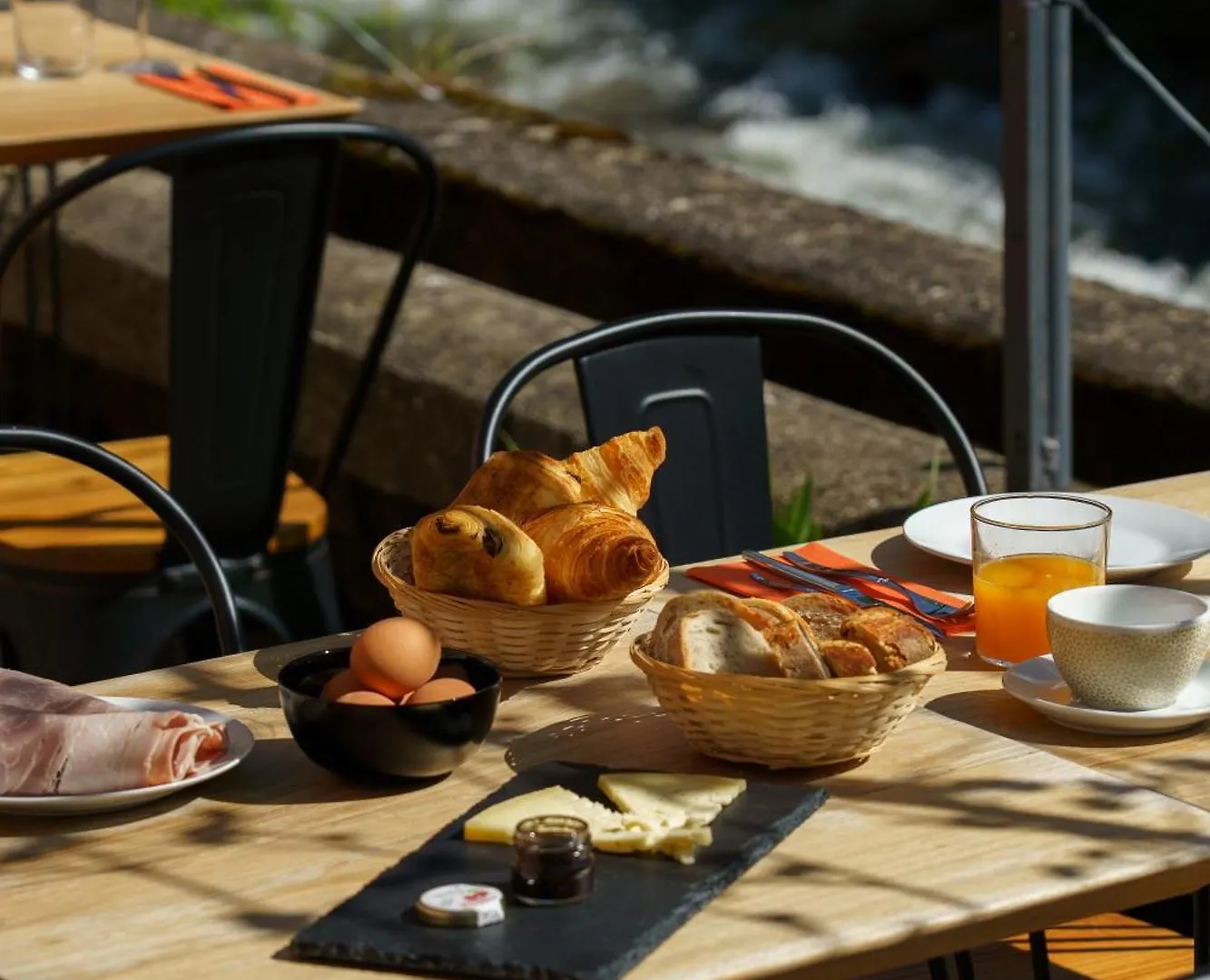 Val-de-Sos Tandem Bed & Breakfast